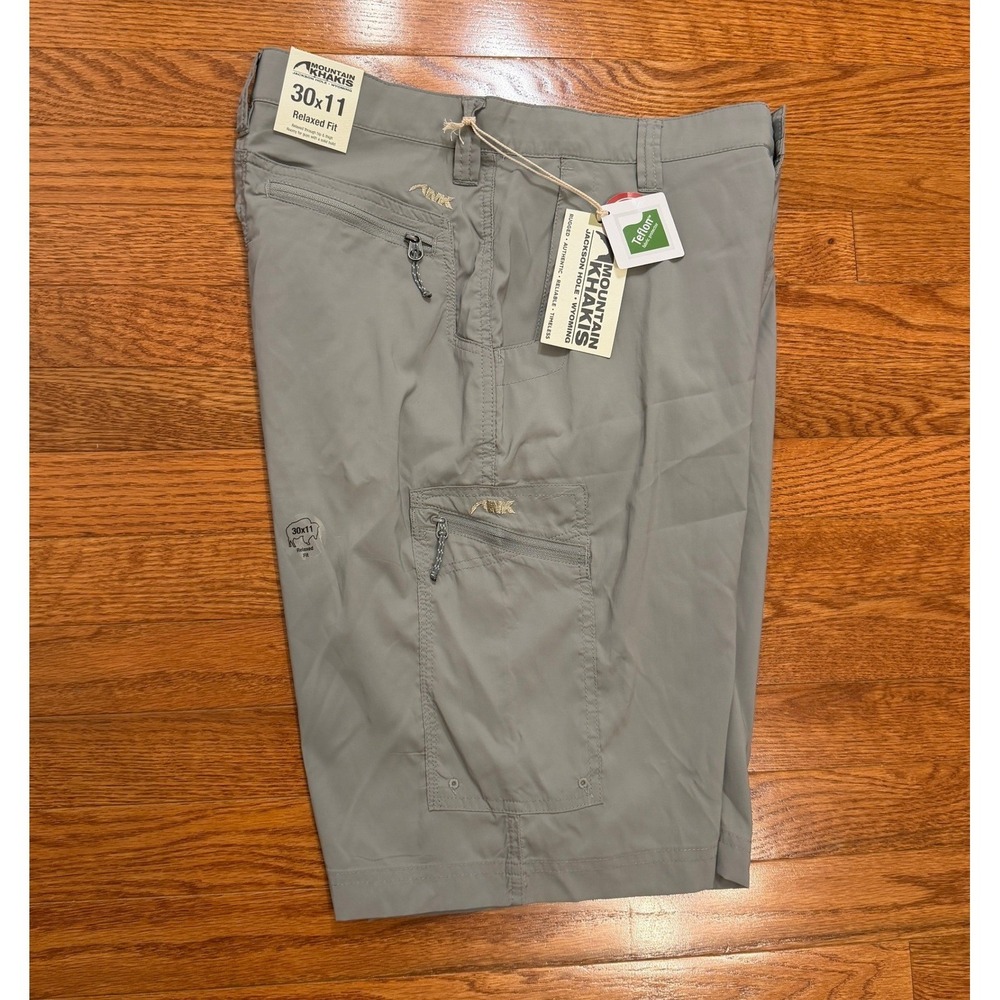 Mountain Khakis Equatorial Shorts Mens 30 Gray Stretch Cargo Hiking Outdoor 11"